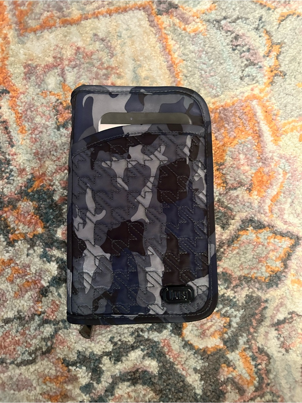 Lug Ranger Wheelie 7 -Piece Navy Camo Travel Set - Picture 8 of 9